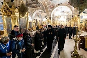 Всенощное бдение в Троицком кафедральном соборе Подольска 17 12 2022