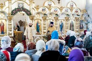 Архиерейское богослужение в Христорождественском храме микрорайона Барыбино