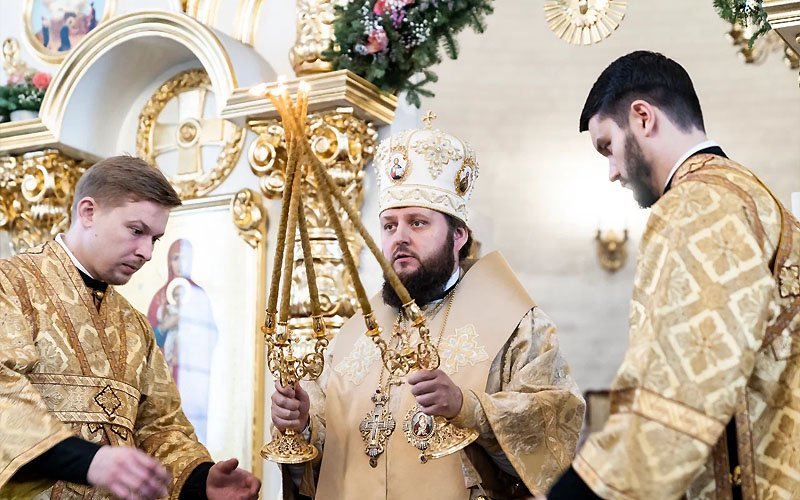 Архиерейское богослужение в Христорождественском храме микрорайона Барыбино