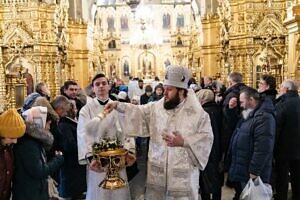 Божественная литургия в Троицком кафедральном соборе Подольска в Навечерие Богоявления