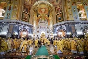 Архиереи Московской митрополии сослужили Святейшему Патриарху в день 14-й годовщины интронизации