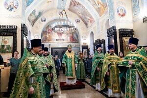 Архиерейское богослужение в храме блаженной Ксении Петербургской в деревне Слобода Ленинского городского округа