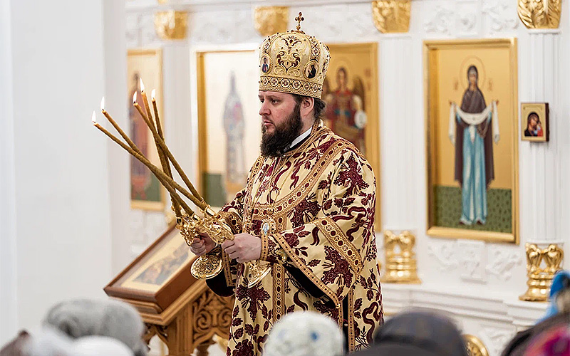 Архиерейское богослужение в храме Всех святых в земле Русской просиявших города Ступино