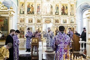 Архиерейское богослужение в храме Рождества Пресвятой Богородицы села Тарычёво​