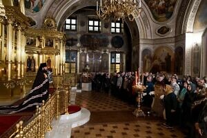 Чтение Великого покаянного канона преподобного Андрея Критского в соборе Николы Белого города Серпухова