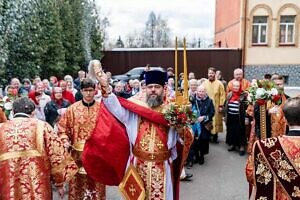 Божественная литургия в Соборе Всех святых в земле Русской просиявших города Домодедово