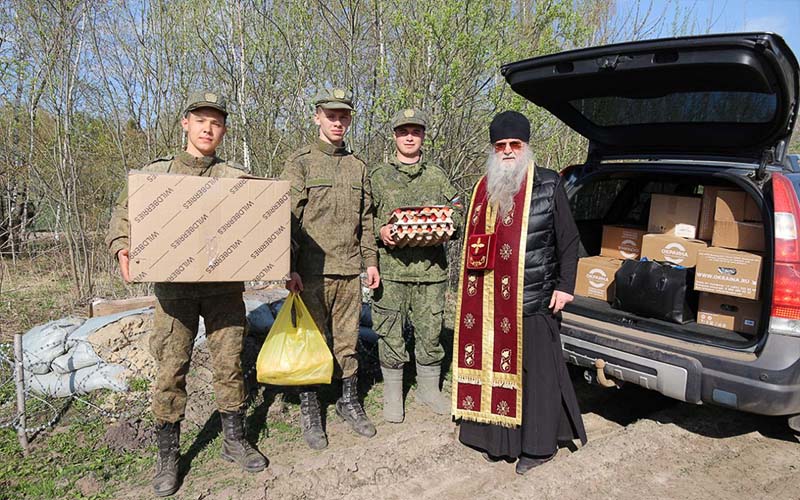 Пасхальное поздравление и пастырское окормление военнослужащих, находящихся в зоне СВО