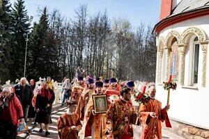 Пятница Светлой седмицы в Георгиевском храме города Видное