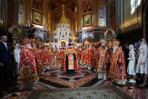 Великая вечерня в Храме Христа Спасителя в Москве