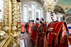 Архиерейское богослужение в день обретения мощей преподобного Давида Серпуховского в Давидовой пустыни