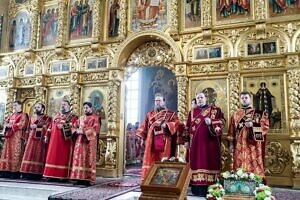 Архиерейское богослужение в день обретения мощей преподобного Давида Серпуховского в Давидовой пустыни