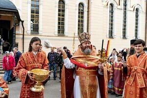 Архиерейское богослужение в день обретения мощей преподобного Давида Серпуховского в Давидовой пустыни