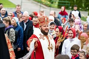 Архиерейское богослужение в день обретения мощей преподобного Давида Серпуховского в Давидовой пустыни