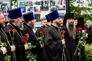 Архиерейское богослужение в день обретения мощей преподобного Давида Серпуховского в Давидовой пустыни