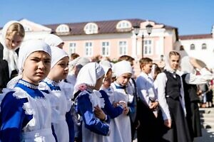 Архиерейское богослужение во Введенском Владычнем монастыре Серпухова