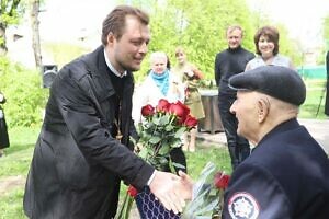 Поздравление ветеранов Великой Отечественной войны в Серпухове