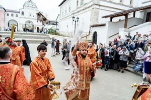 Праздник жен-мироносиц во Владычнем женском монастыре Серпухова