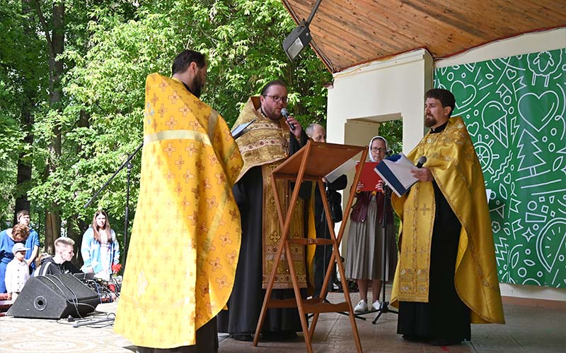 Благотворительная акция «Белый цветок»