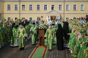 Патриаршее богослужение в Свято-Троицкой Сергиевой лавре