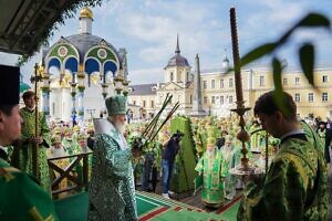 Патриаршее богослужение в Свято-Троицкой Сергиевой лавре