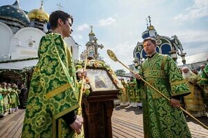 Патриаршее богослужение в Свято-Троицкой Сергиевой лавре