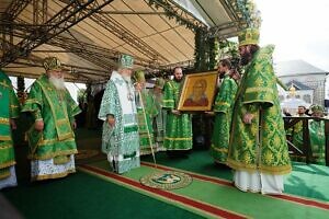 Патриаршее богослужение в Свято-Троицкой Сергиевой лавре