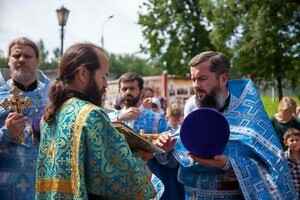 Престольный праздник Тихвинского храма посёлка Нерастанное