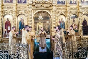 Воскресное богослужение в Троицком кафедральном соборе Подольска 16 07 2023