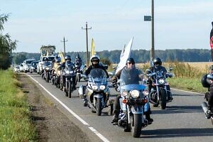 Божественная литургия в соборе Успения Пресвятой Богородицы села Добрыниха