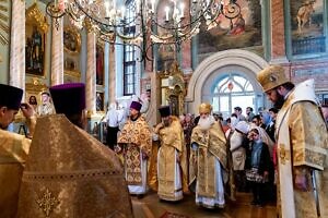 Божественная литургия в Спасском храме села Прохорово