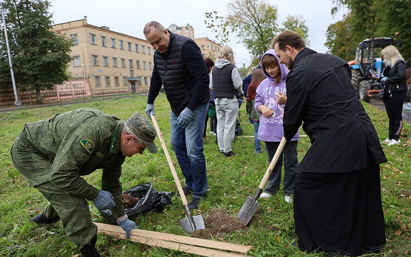 Акция «Наш лес. Посади своё дерево» в Серпухове