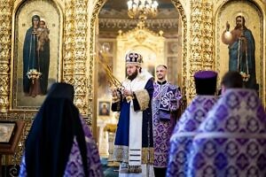 Божественная литургия в праздник Воздвижения Креста Господня в Подольске