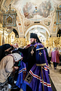 Божественная литургия в праздник Воздвижения Креста Господня в Подольске