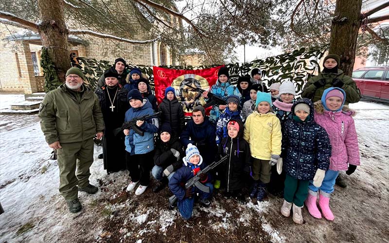 Военно-патриотическая игра в Преображенском храме с. Вельяминово