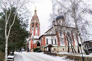 Архиерейское богослужение в храме иконы Божией Матери «Скоропослушница» в деревне Чурилково