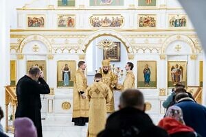 Божественная литургия в храме Всех святых, в земле Русской просиявших города Ступино