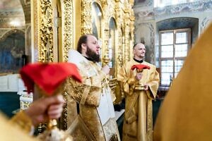 Божественная литургия в Троицком кафедральном соборе Подольска 19 11 2023