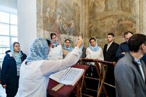 Престольный праздник Скорбященского храма посёлка Шарапово