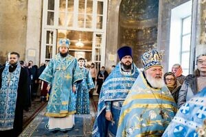 Престольный праздник Скорбященского храма посёлка Шарапово