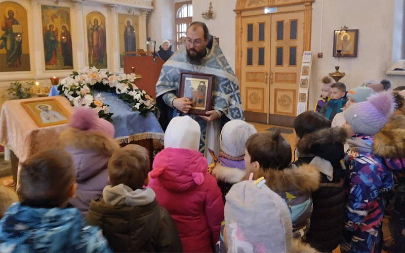 Экскурсия для дошкольников в храме Благовещения Пресвятой Богородицы села Липицы г.о. Серпухов