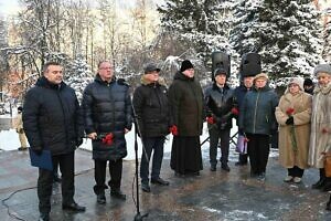 Митинг в городе Видное в честь годовщины начала контрнаступления советских войск в битве под Москвой