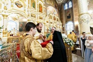 Архиерейское богослужение во Всехсвятском храме города Серпухова