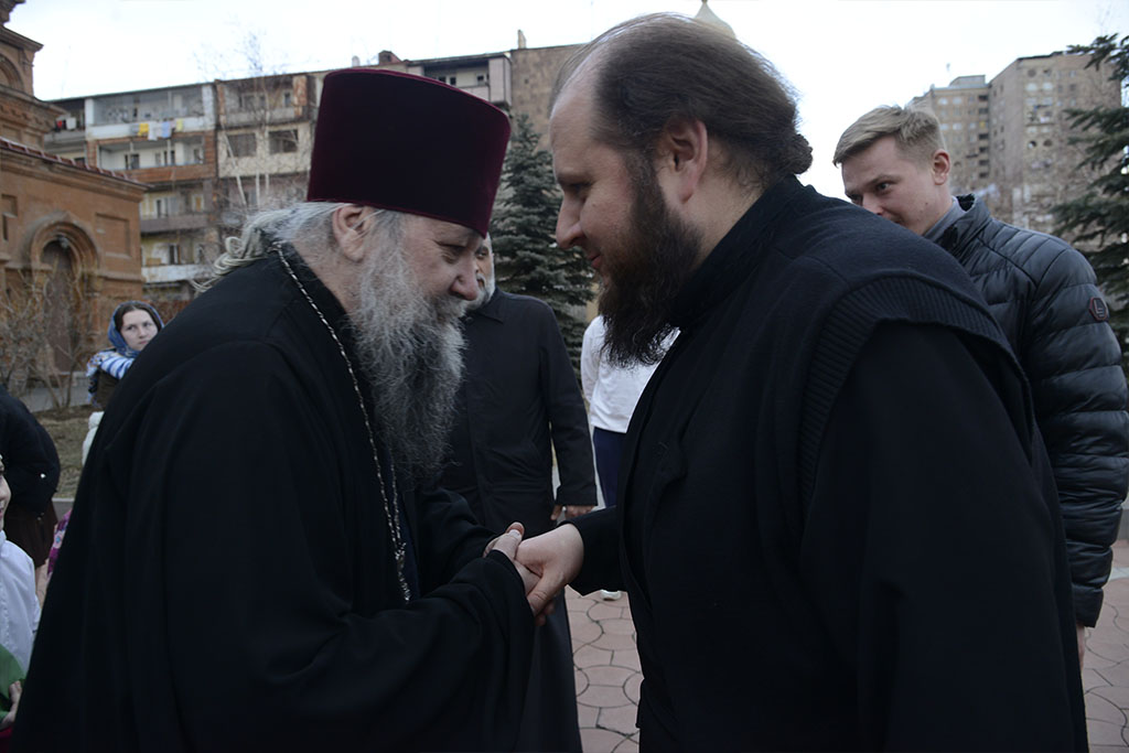 Архиепископ Аксий прибыл в Ереванско-Армянскую епархию