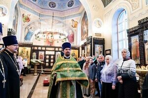 Архиерейское богослужение в день памяти блаженной Ксении Петербургской