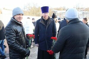 Митинг в Серпухове в честь годовщины окончания Сталинградской битвы