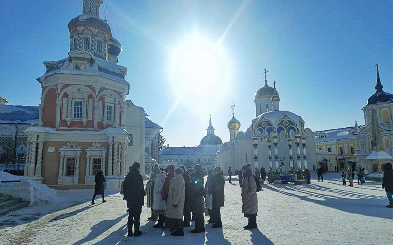 Паломничество учащихся воскресной школы Зачатьевского храма города Чехова в Троице-Сергиеву лавру