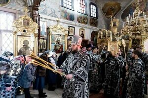 Литургия Преждеосвященных Даров в Троицком храме города Люберцы