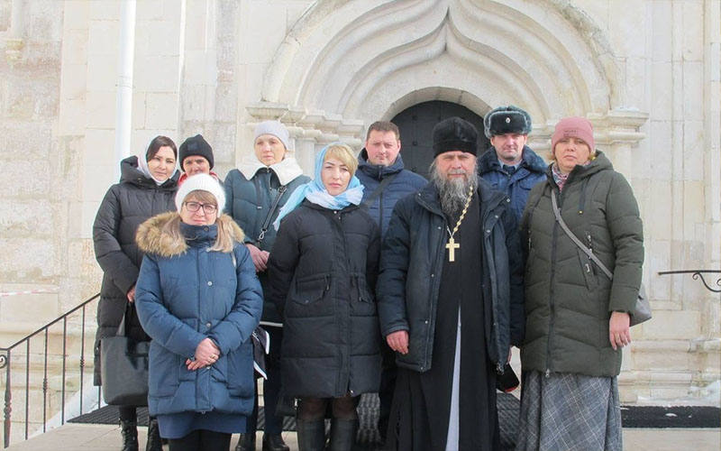 Паломничество сотрудников уголовно-исполнительной инспекции во Владычный монастырь города Серпухова