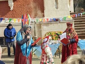 Празднование Масленицы во Всехсвятском храме города Серпухова