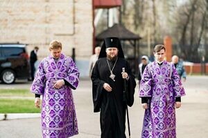 Архиерейское богослужение в соборе Всех святых, в земле Русской просиявших города Домодедово